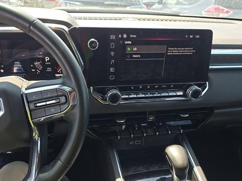 Used 2024 GMC Canyon Elevation w/ Convenience Package AWD/4WD image 4