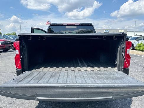 Used 2021 Chevrolet Silverado 1500 LT Trail Boss w/ Convenience Package II AWD/4WD image 23
