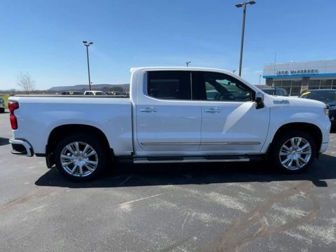 Certified 2024 Chevrolet Silverado 1500 High Country w/ High Country Premium Package image 9