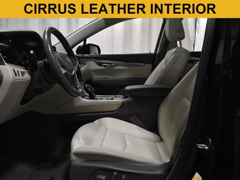 Used 2021 Cadillac XT5 Premium Luxury w/ LPO, Floor Liner Package FWD image 4