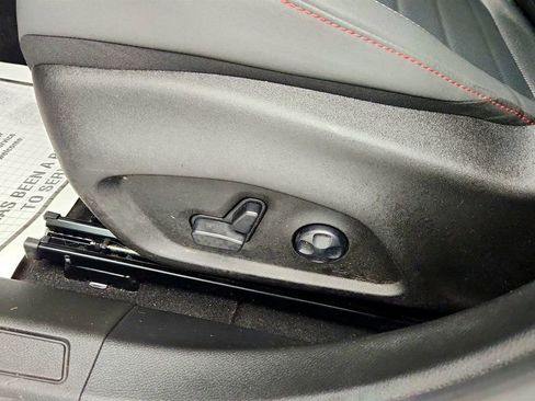 Used 2024 Dodge Hornet R/T image 11