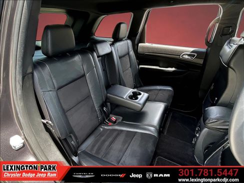 Used 2018 Jeep Grand Cherokee Altitude AWD/4WD image 24