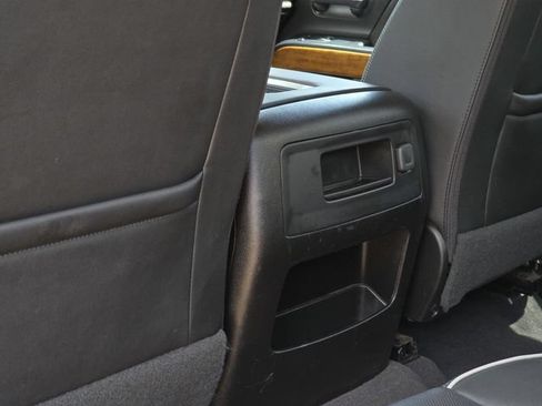 Used 2019 Chevrolet Silverado 2500 High Country AWD/4WD image 44