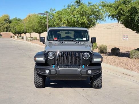 Used 2023 Jeep Wrangler Unlimited w/ Cold Weather Group image 3