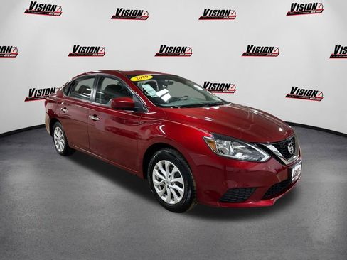 Used 2019 Nissan Sentra SV image 3