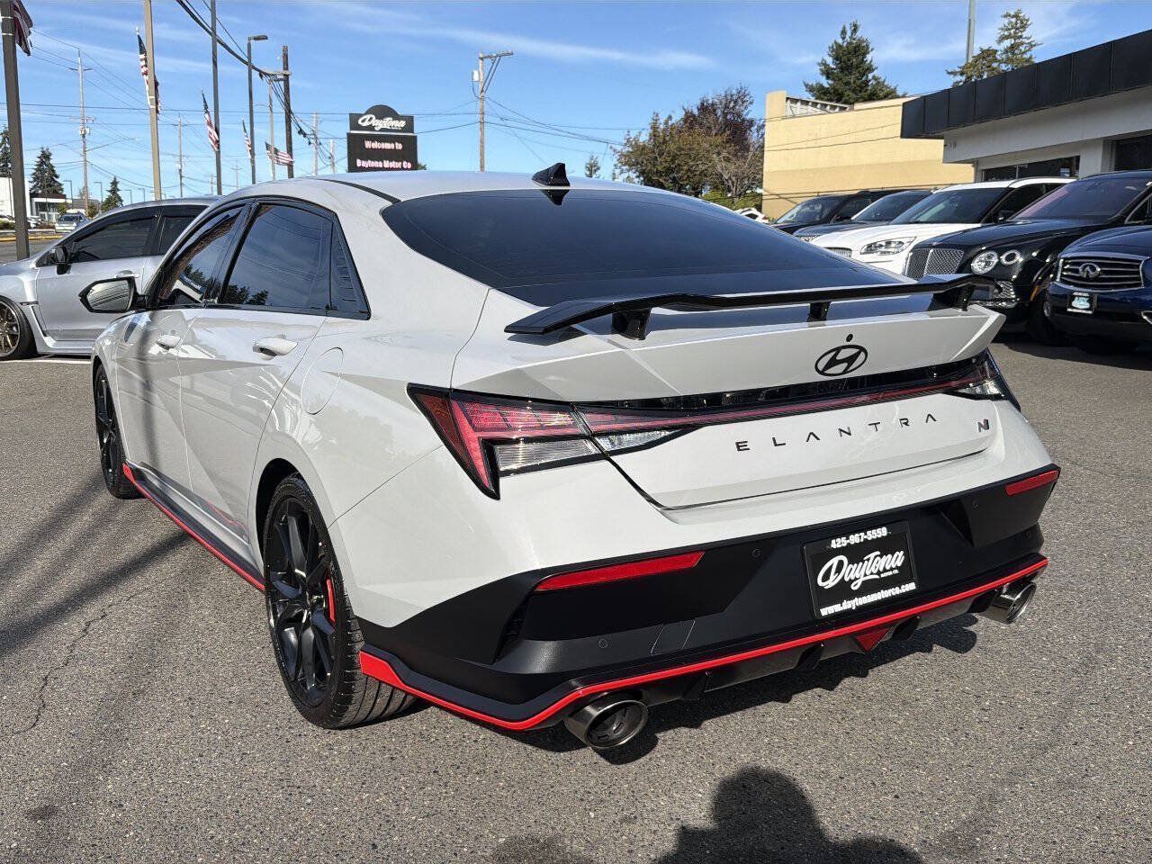Used 2025 Hyundai Elantra N FWD image 5
