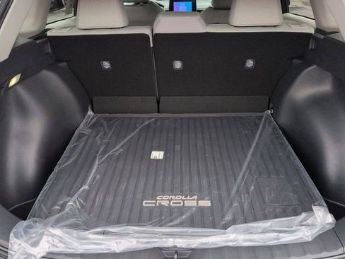 New 2026 Toyota Corolla Cross LE image 23