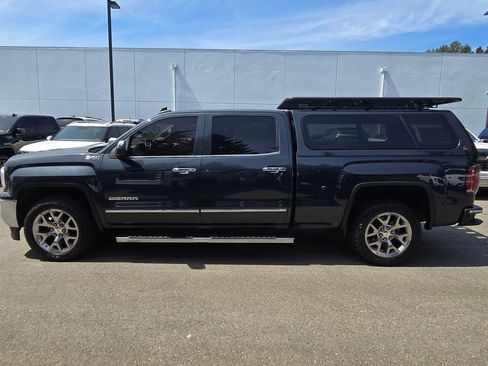 Used 2018 GMC Sierra 1500 SLT w/ SLT Premium Package AWD/4WD image 2