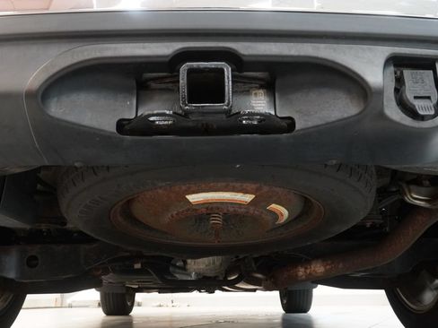 Used 2016 Nissan Pathfinder Platinum AWD/4WD image 13