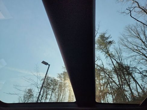 New 2026 Land Rover Range Rover SV image 27