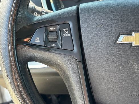 Used 2013 Chevrolet Equinox LS image 18