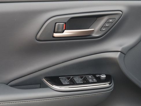 New 2026 Toyota Crown Signia AWD/4WD image 28