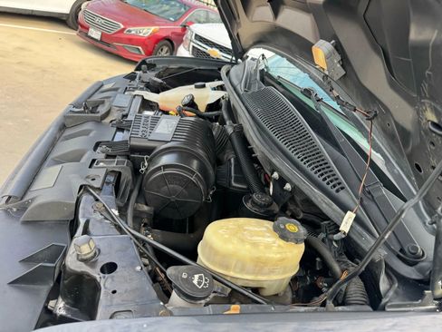 Used 2017 Chevrolet Express 3500 LS image 16