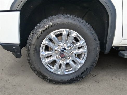 Used 2023 GMC Sierra 3500 Denali image 14