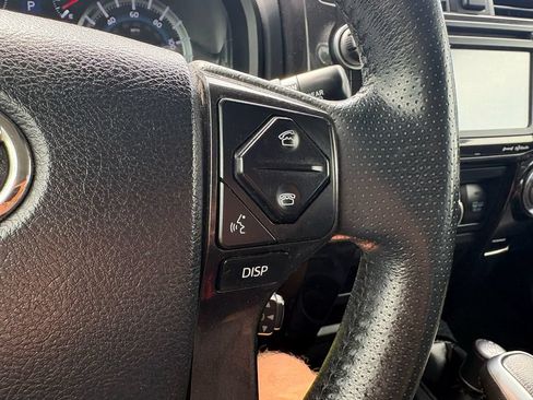 Used 2018 Toyota 4Runner TRD Off-Road w/ TRD Performance Package AWD/4WD image 24