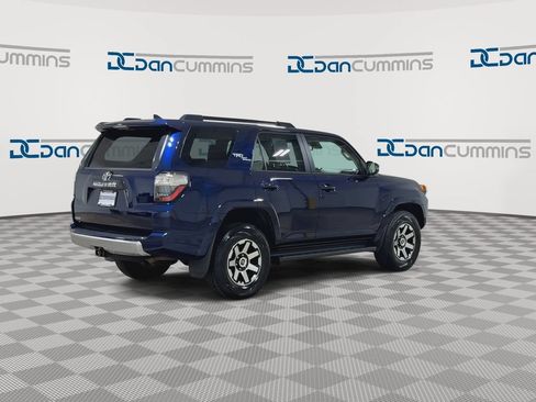 Used 2023 Toyota 4Runner TRD Off-Road Premium w/ Moonroof Package AWD/4WD image 8