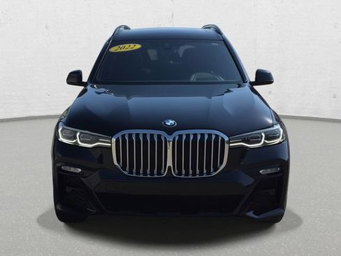 Used 2022 BMW X7 xDrive40i w/ M Sport Package AWD/4WD image 2
