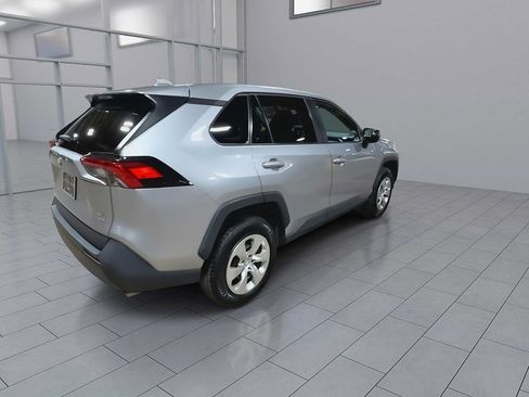 Used 2023 Toyota RAV4 LE AWD/4WD image 8