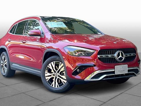New 2026 Mercedes-Benz GLA 250 4MATIC image 2