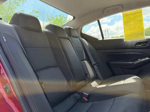 Used 2023 Nissan Altima 2.5 SV AWD/4WD image 12