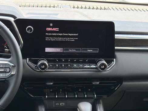 New 2026 GMC Canyon Elevation w/ Convenience Package RWD image 4