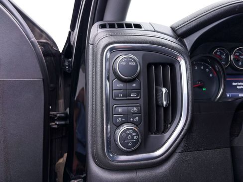 Used 2020 Chevrolet Silverado 1500 LTZ w/ LTZ Plus Package image 2