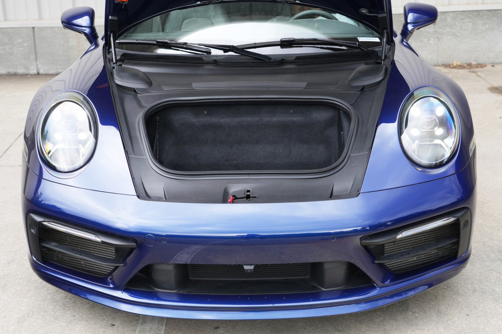 Used 2024 Porsche 911 Carrera S RWD image 8