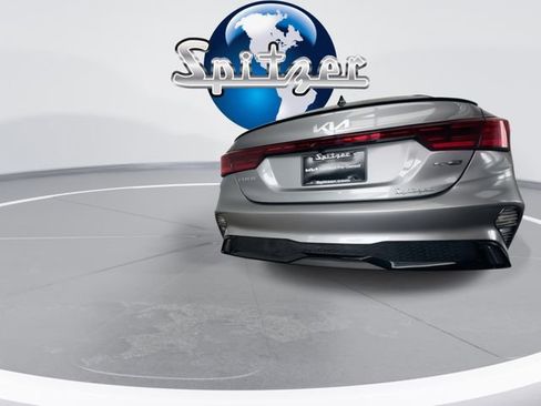 Certified 2024 Kia Forte GT-Line image 8