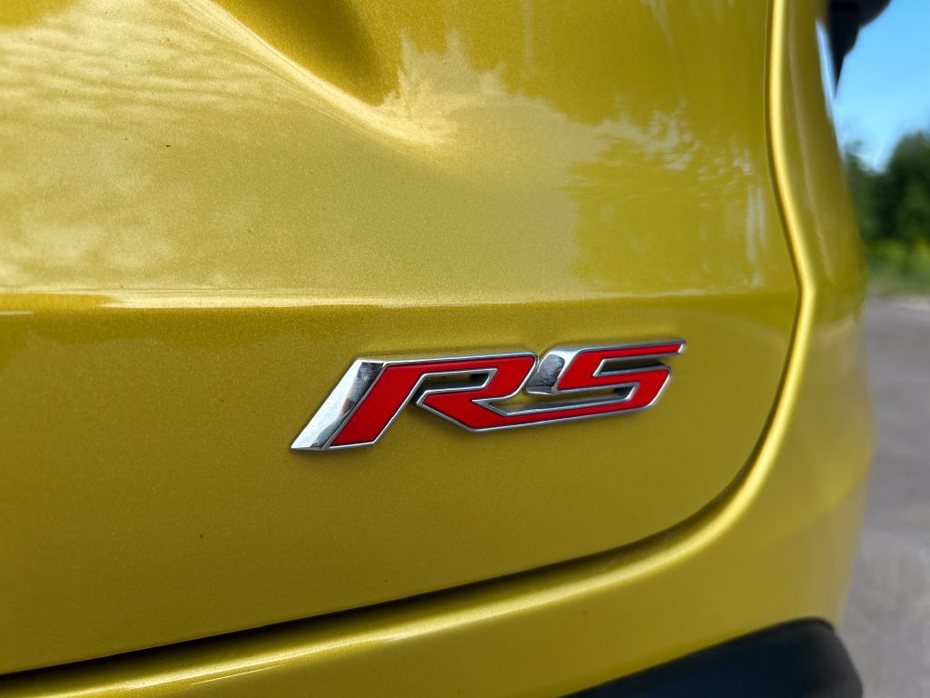 Used 2024 Chevrolet Trax RS w/ Driver Confidence Package FWD image 32