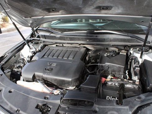 Used 2017 Toyota Avalon XLE image 56