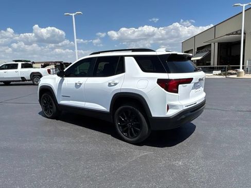 Used 2026 GMC Terrain Elevation w/ Elevation Premium Package AWD/4WD image 7