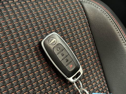 Used 2025 Nissan Kicks SR w/ SR Premium Package image 25