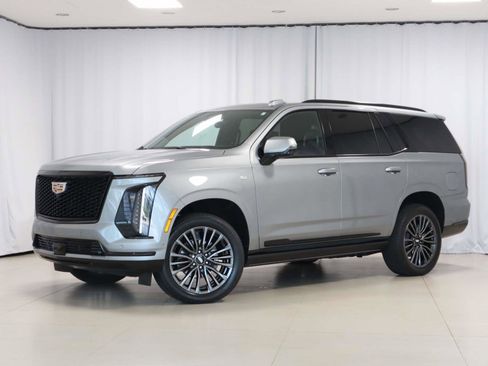 Used 2025 Cadillac Escalade Sport Platinum w/ LPO, Floor Liner Package AWD/4WD image 1