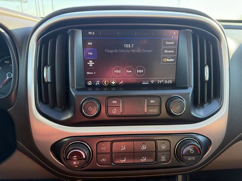 Used 2019 GMC Canyon SLE w/ Elevation Edition image 30