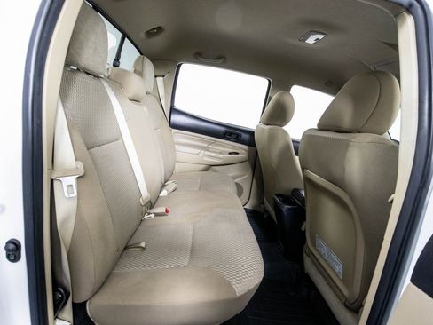 Used 2012 Toyota Tacoma PreRunner w/ SR5 Pkg image 11