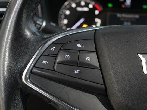 Used 2023 Cadillac XT5 Luxury AWD/4WD image 16