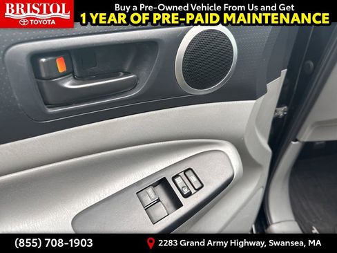 Used 2013 Toyota Tacoma 4x4 Access Cab image 19