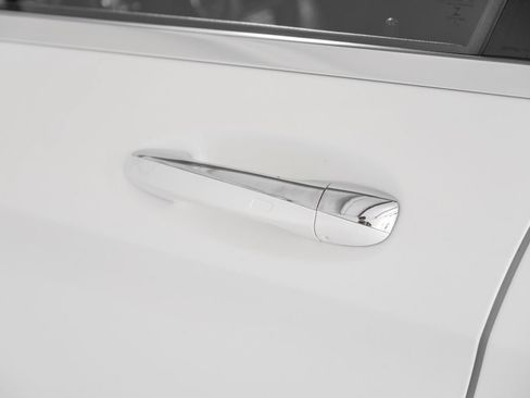 Used 2020 Mercedes-Benz C 300 Sedan w/ Premium Package image 47