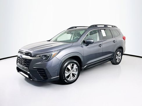 Used 2024 Subaru Ascent Premium w/ Convenience Package image 3