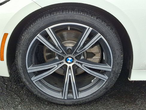 Used 2020 BMW 330i xDrive Sedan w/ Convenience Package image 28