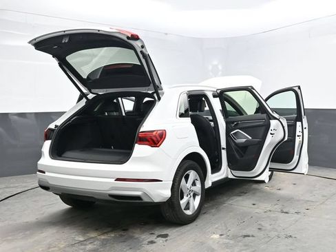 Used 2020 Audi Q3 2.0T Premium AWD/4WD image 48