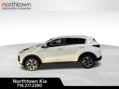 Used 2021 Kia Sportage EX AWD/4WD image 2