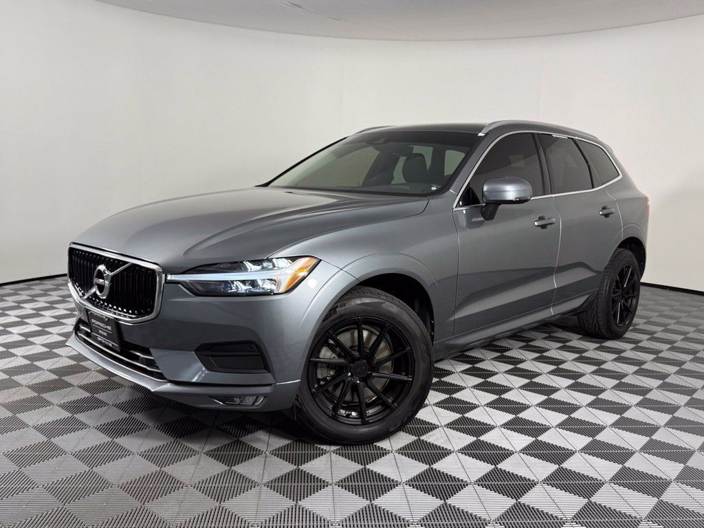 Used 2021 Volvo XC60 T6 Momentum AWD/4WD image 1
