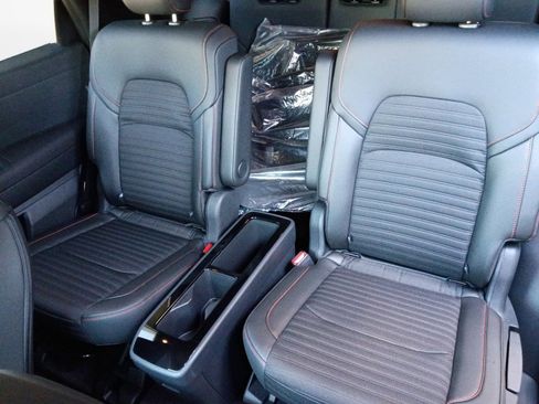 New 2026 Nissan Pathfinder Rock Creek w/ Rock Creek Premium Package AWD/4WD image 12