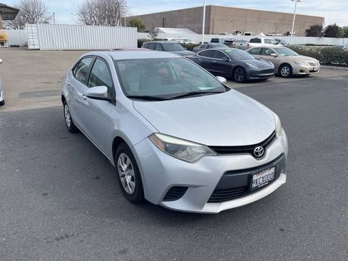 Used 2016 Toyota Corolla L image 3