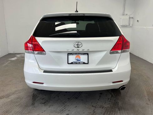 Used 2010 Toyota Venza w/ Convenience Pkg image 5