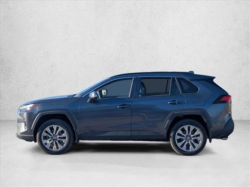 Used 2024 Toyota RAV4 XLE Premium AWD/4WD image 7