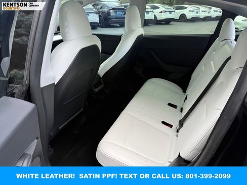 Used 2023 Tesla Model Y Performance image 32