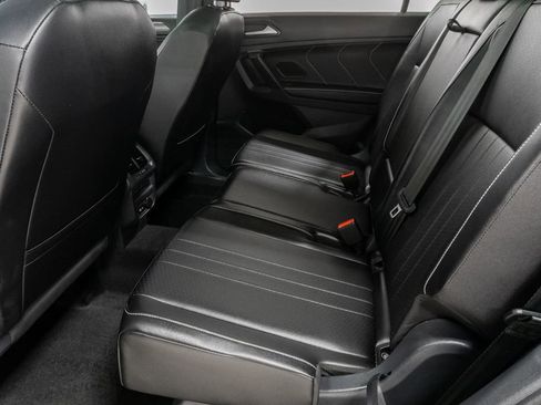 Used 2024 Volkswagen Tiguan SE R-Line w/ MDO Package, Three-Row image 24