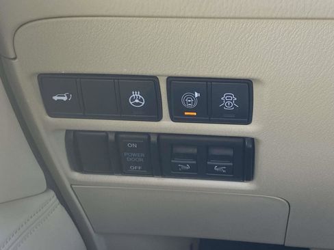 Used 2021 INFINITI QX80 Sensory w/ All-Season Package image 24